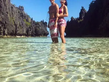 Мис България с гадже на Филипините