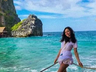 Мис България с гадже на Филипините