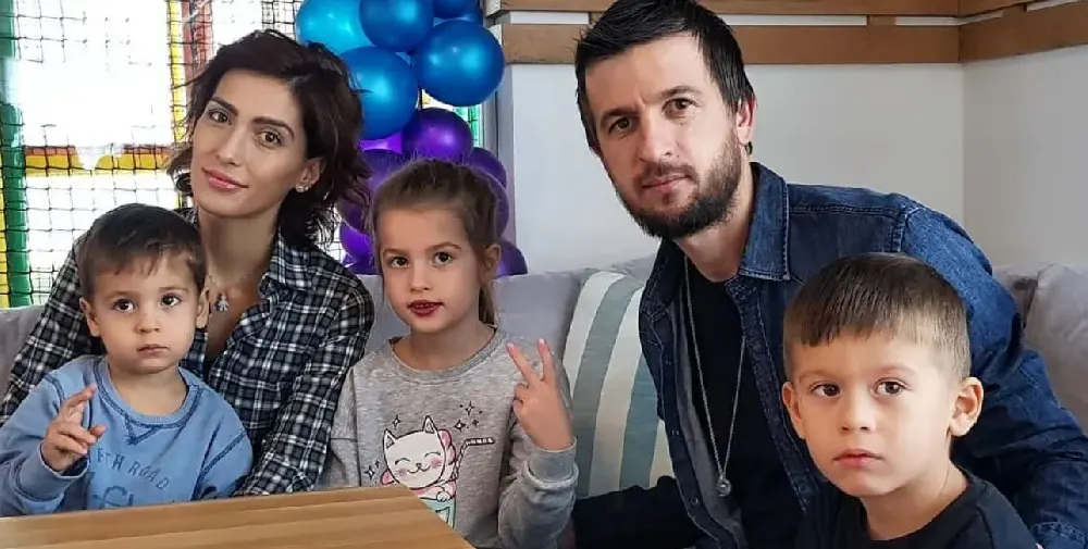 Наследниците на Дарко и Ромина учат български