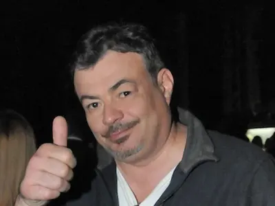 Почина Иван Ласкин