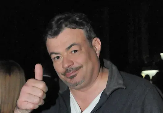 Почина Иван Ласкин