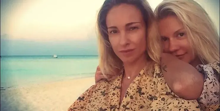 Раева и Игнатова семейно на море