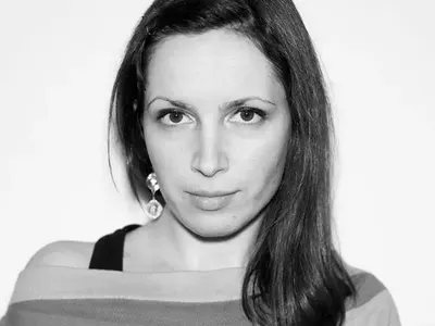 Снахата на Ваня Костова ръси цинизми в мрежата (\"Банда малоумници\" и \"Гнусни твари\" са само част от обидите)