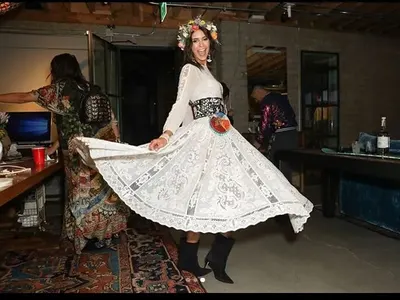 Трите Хикса хлътна по Нина Добрев