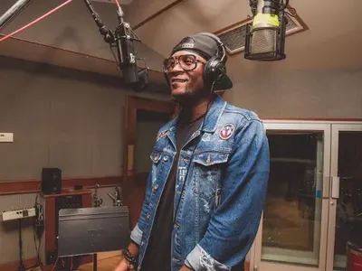 Весела Маринчева избухва с „Forever & A Day“ в колаборация с GC (Gate Citizens)