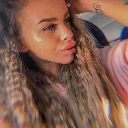 Вижте Сузанита като бебе (Фото в галерията)