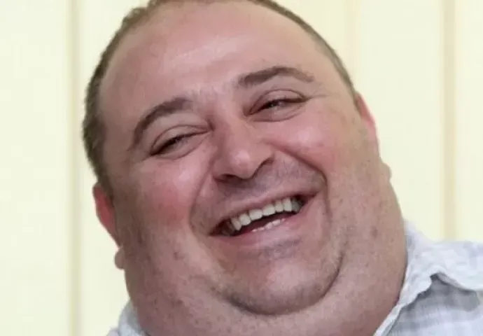 Любо Нейков се задушил в леглото заради килограмите