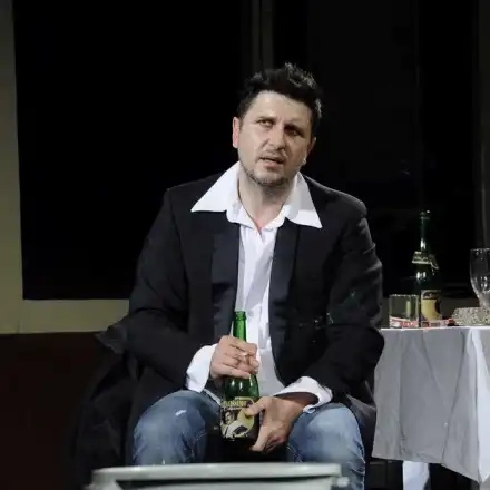 Асен Блатечки мина на диета (Обливали го топли и студени вълни)