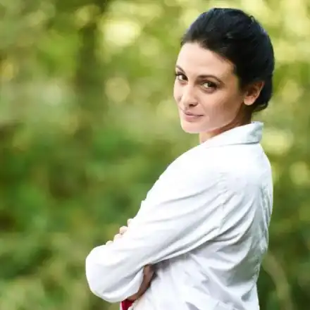 Д-р Огнянова става писателка