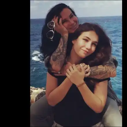 Дъщерята на Цеци Красимирова по-красива от нея