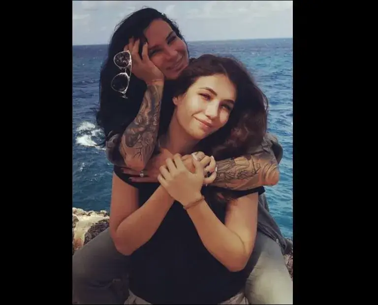 Дъщерята на Цеци Красимирова по-красива от нея