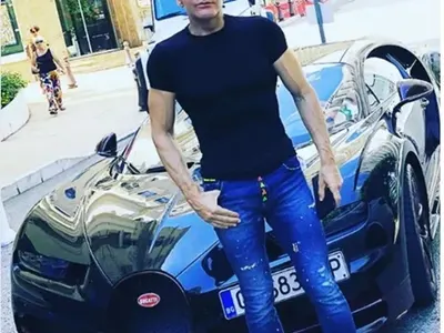 Ексклузивно в HotArena! Потресен очевидец: Баровецът с  Бугати-то щеше да размаже младеж на пешеходна пътека!