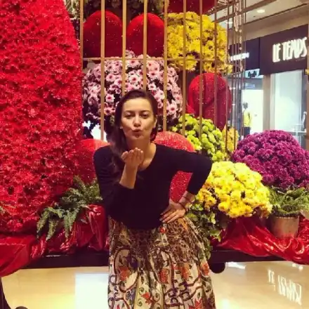 Гери Дончева обикаля Филипините с приятелка