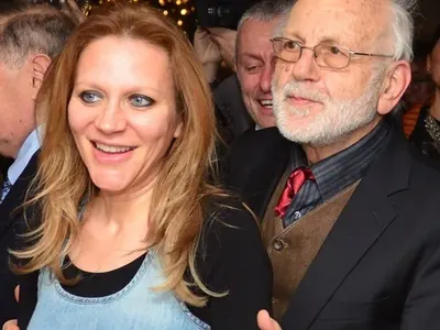 Жената на Ицко Финци напусна работа