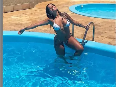 Жената на Мауридес цъфти след раздялата