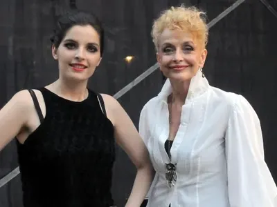 Камелия Тодорова вдигна сватба