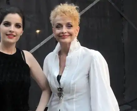 Камелия Тодорова вдигна сватба