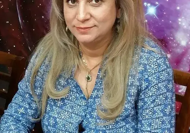 Лелята на Азис стана водеща