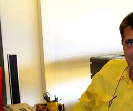 Мъжът на Ани Салич се събра с любовница