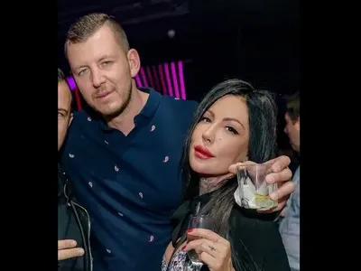 Никита Джонсън и Боби Ръгбиста с еднакви татуси