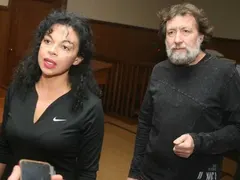 Николай Банев пише книга в килията