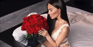 Николета: Мъже, подарявайте цветя на жените си
