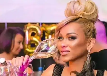 Нора Недкова готви посред нощ