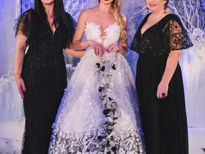 Поля Кинова  представи „Ледена кралица“ с уникално шоу