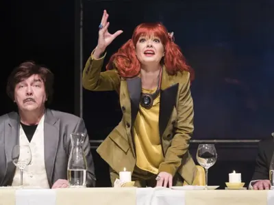 Сатирата пуска Алекс Сърчаджиева  на промоция