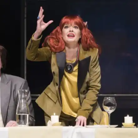 Сатирата пуска Алекс Сърчаджиева  на промоция