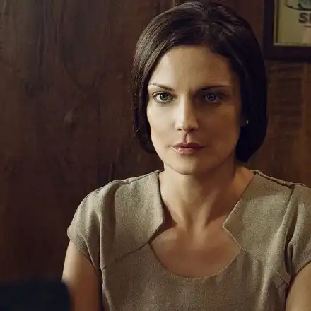 Теодора Духовникова работи за трето дете?