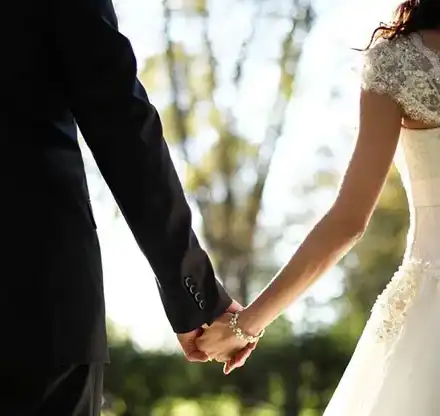 Варненец избяга от сватбата си с китайка!