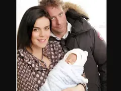 Мона Гочев показа бебето