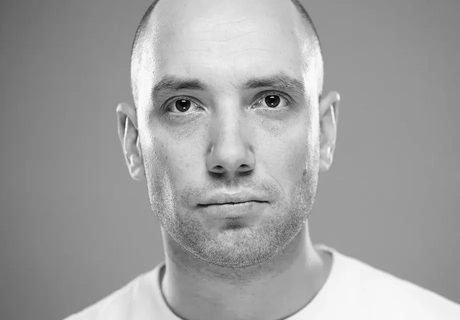 Захари Бахаров на косъм от смъртта (Водещият преживял тежък инцидент, 5 часа бил в неизвестност)