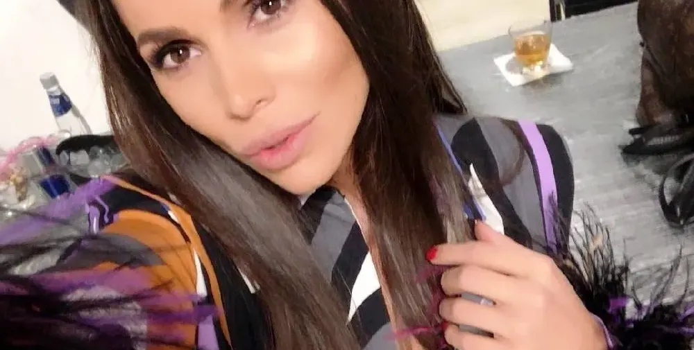 Алисия отпраши на почивка с Валери Божинов - младши