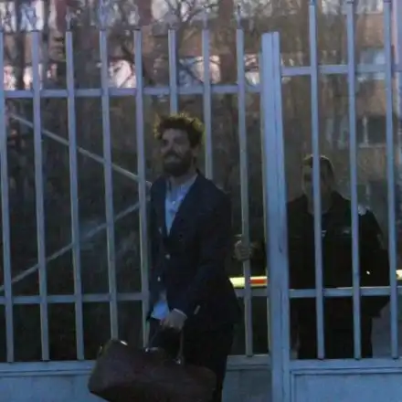 Арестуваха Явор Бахаров за побой на бивше гадже, млати ченгета с юмруци!