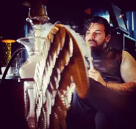 Благо Джизъса яхва звяр последен модел за 200 бона! Возилото е с куп екстри + масажиращи седалки