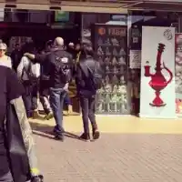 Цеци на конференция за канабис