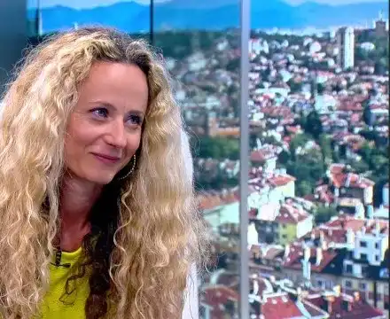 Деси Добрева преодоля развода си в ашрам