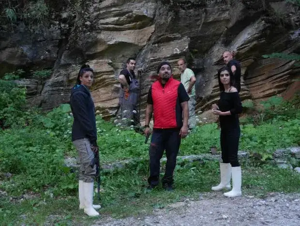 Дичо получил мазоли от пистолет, с който стрелял по петима