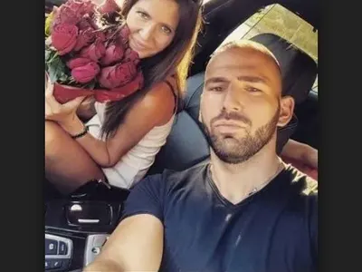 Елитен ресторант натрови със суши Наско Месечков! Танцьорът и съпругата му Кремена приети в болница