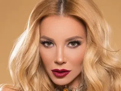 Емилия искала да е Роси Кирилова