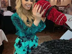 Емилия празнува 37 в родния Гълъбово