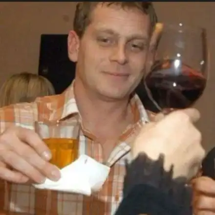 Юлиян Вергов се върна при жена си