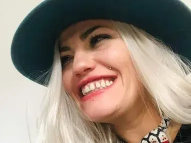 Жана Бергендорф изплува с колега от Лондон