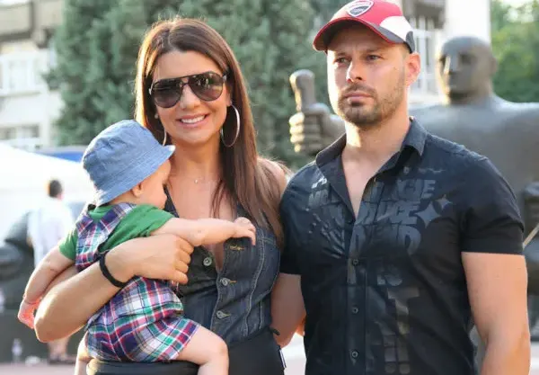 Кали и Влади се съдят за детето! Той твърди, че е морално пропаднала и се друса