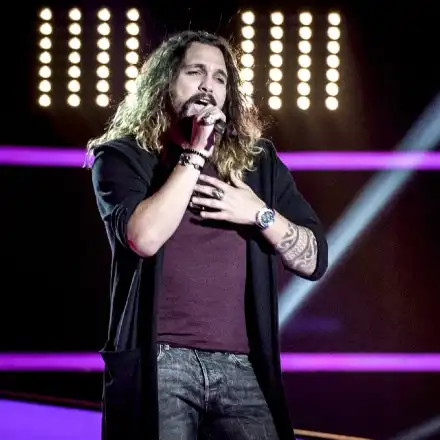 Копие на звезда от „Игра на тронове“ гушка Михаела Филева