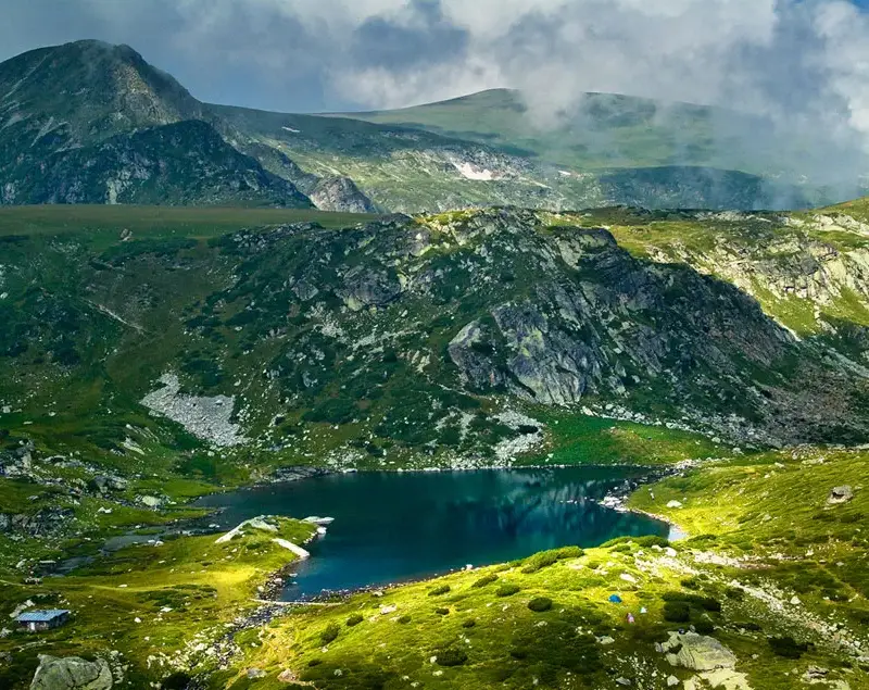 Members of the Greens who \"fertilize\" butterflies for BGN 2 mln. and teach fish to swim for BGN 1 mln. have vitiated the ecological cause in Bulgaria