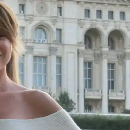 Мира Добрева възмутена от австрийски СПА център: Пускат голи мъже в сауната!