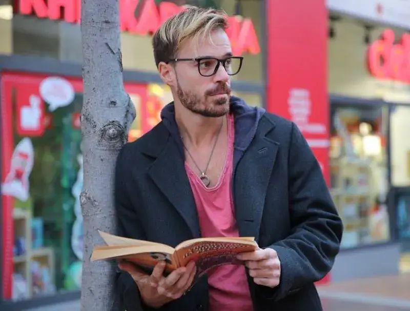 Ники Илиев се оказа неграмотен